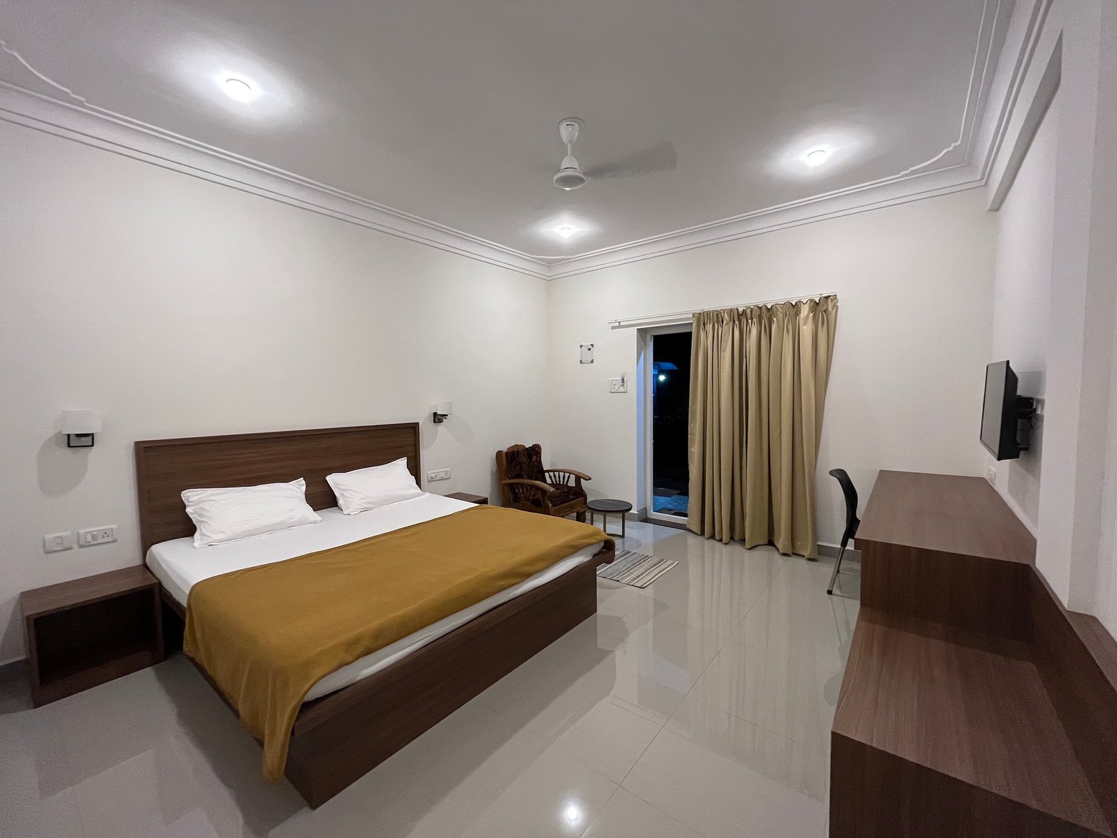 Deluxe AC Room with Balcony near Morjim beach